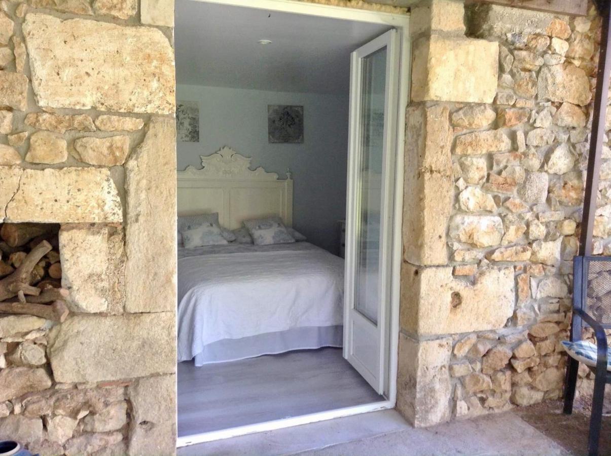 The Gatehouse At The Old Forge Feuillade Exterior foto
